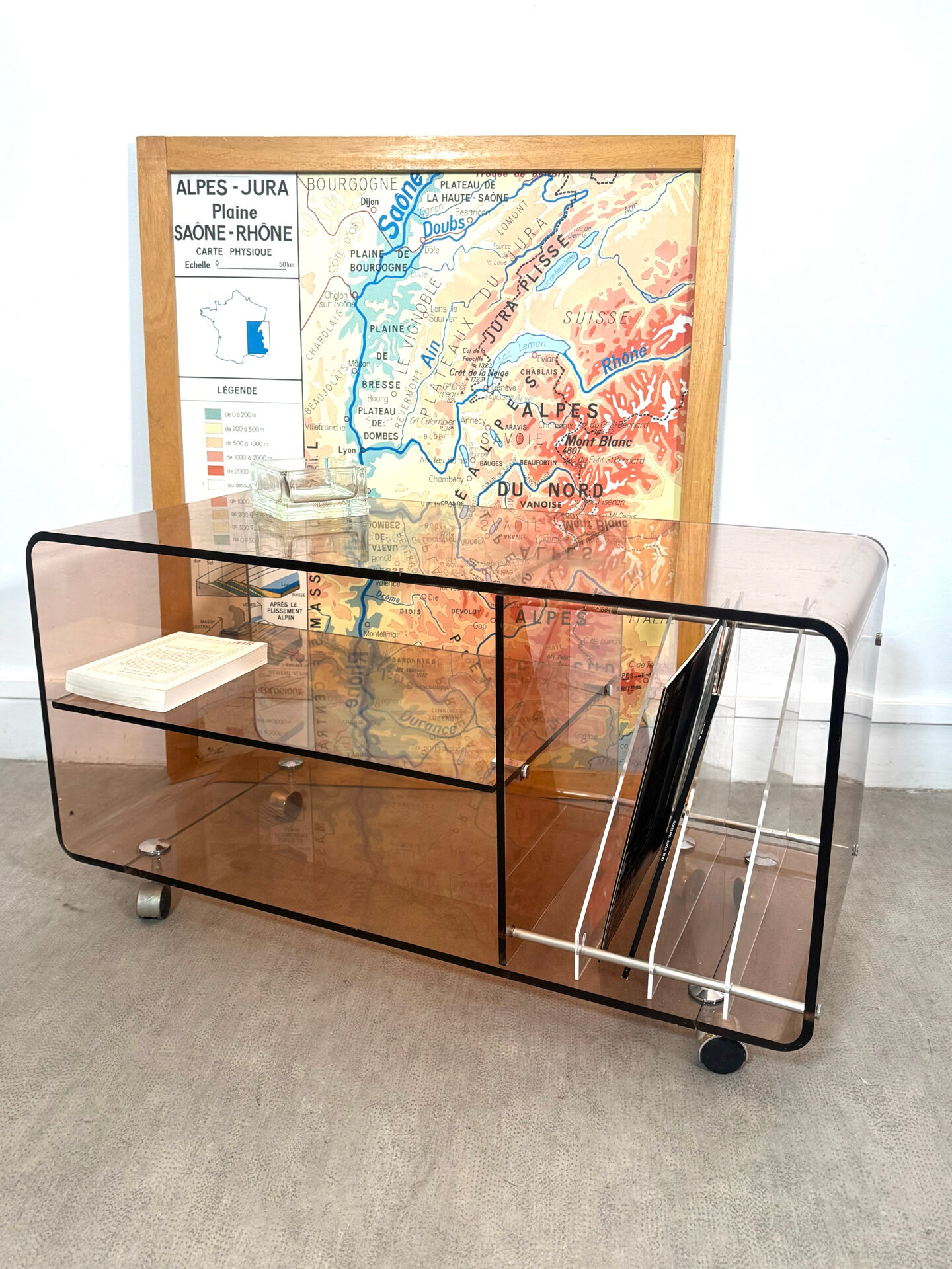 Hi-fi furniture in Plexiglas by Michel Dumas for Roche Bobois.