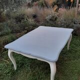 Table Louis XV style provençal en bois massif ancien, sculptée de motifs de végétaux