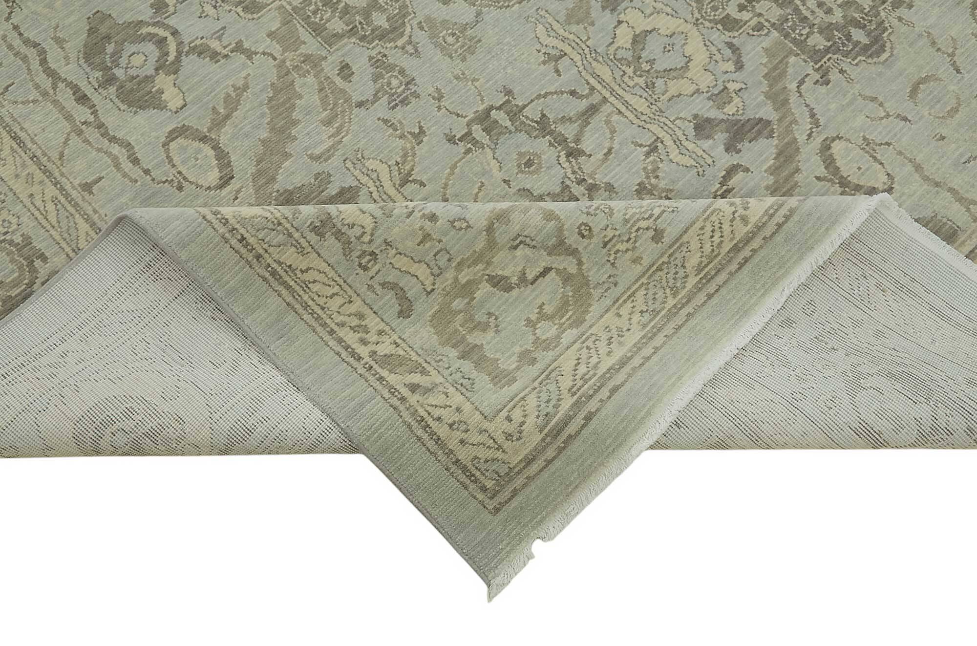 Turkish Handcrafted Loom Oushak Rug 268 cm x 355 cm