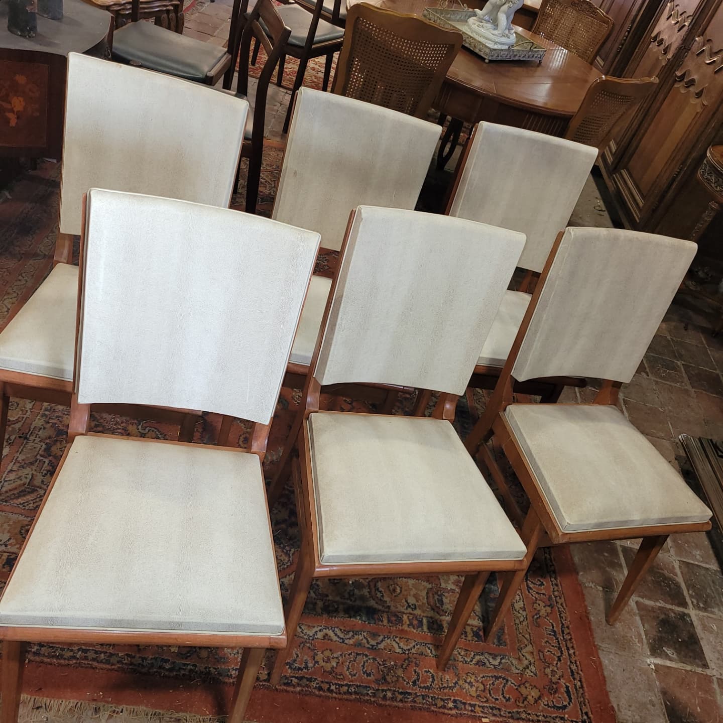 6 Scandinavian chairs