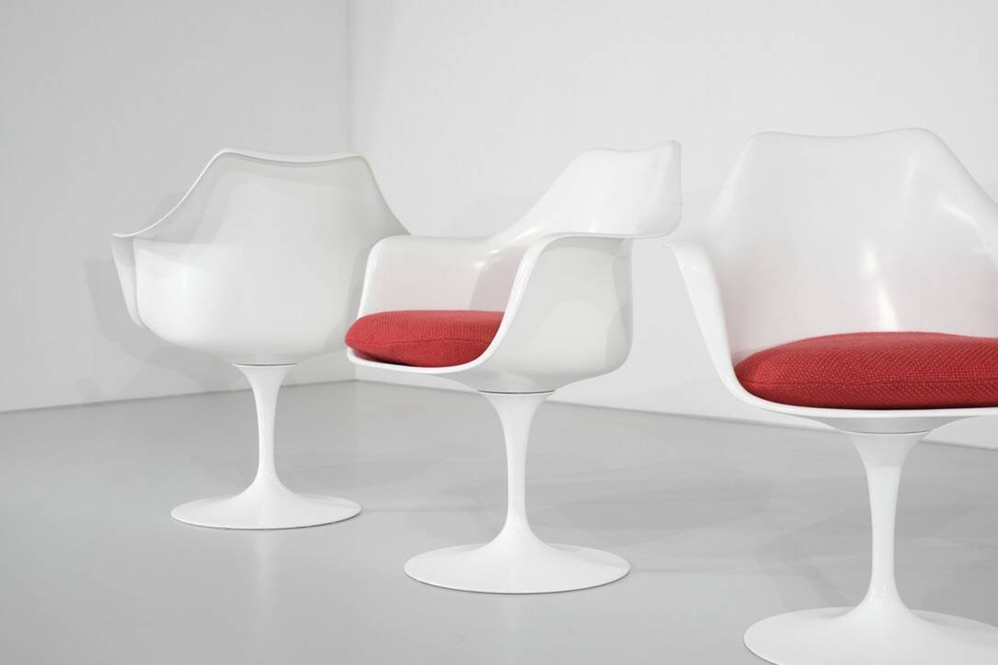 Set of "Tulip" model armchairs by Eero Saarinen for Knoll, USA