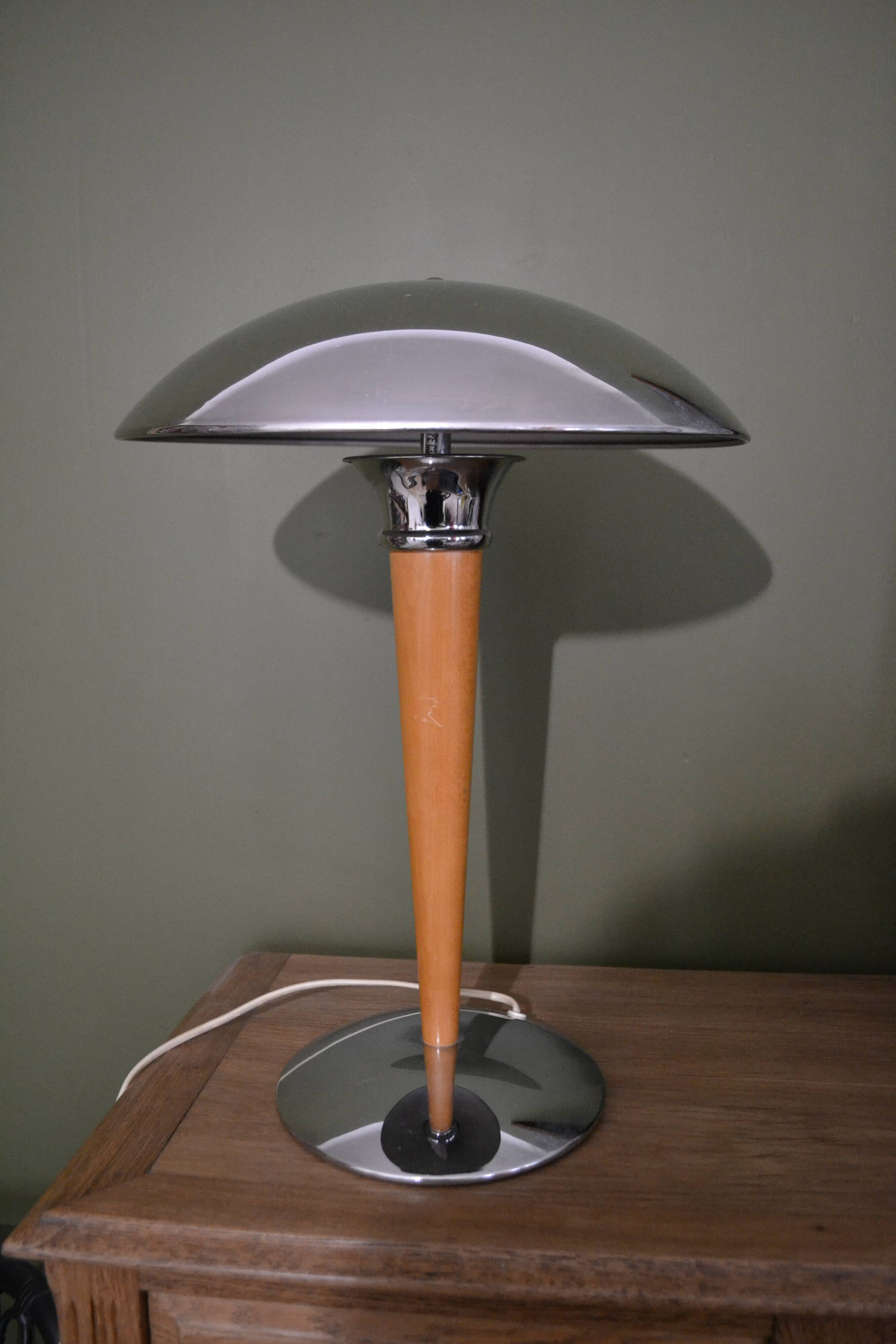 Liner or mushroom lamp