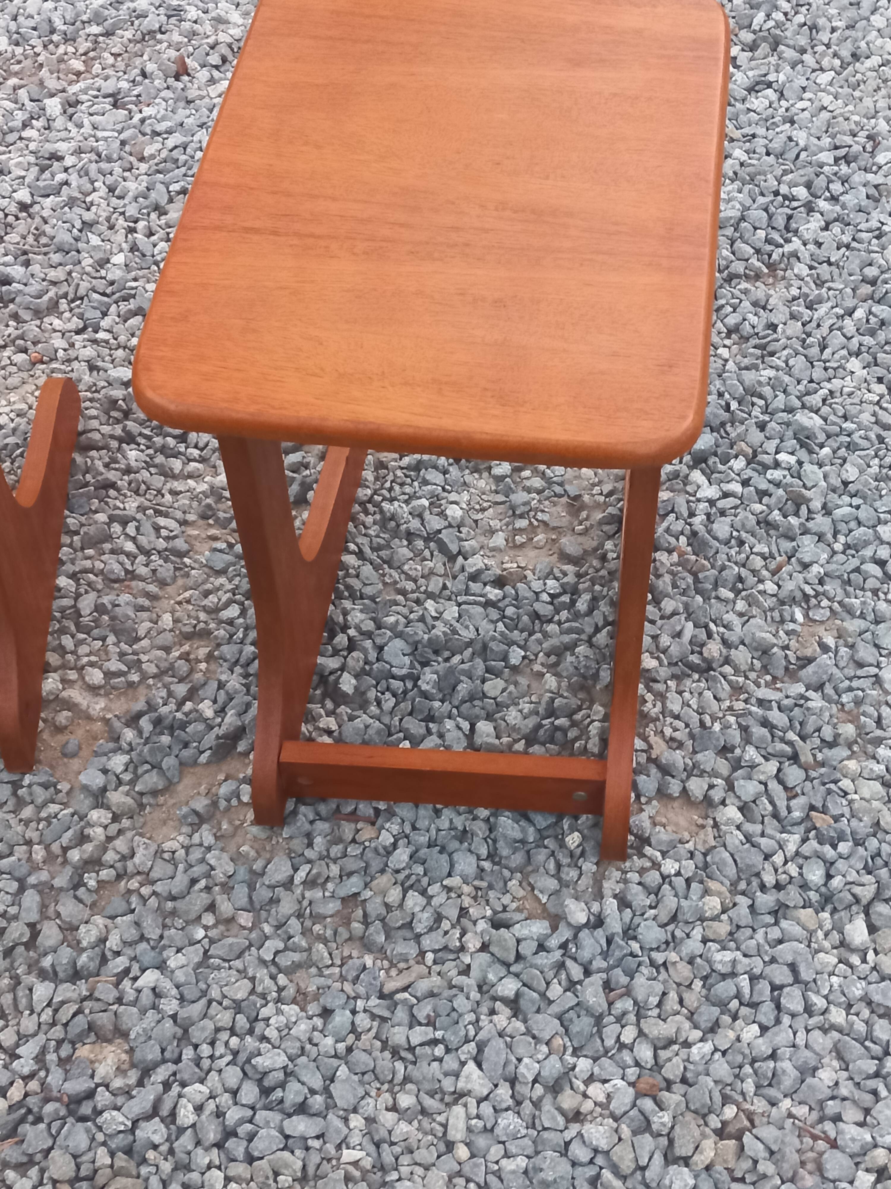 Set of 3 nesting tables in Scandinavian style made of teak from the 1970s.