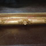Miroir doré à fronton coquille de style Louis XV fin XIXème