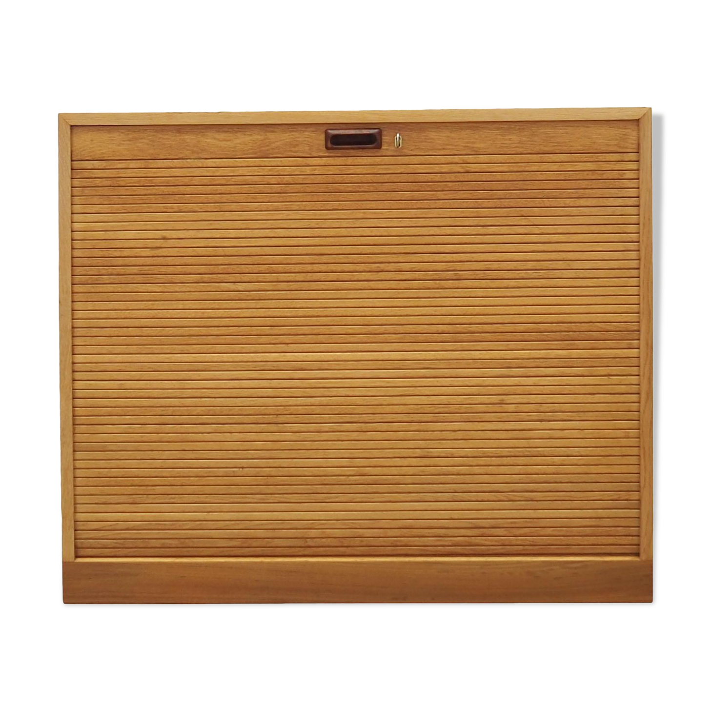 Commode en frêne, design danois, années 1970, fabricant SKM