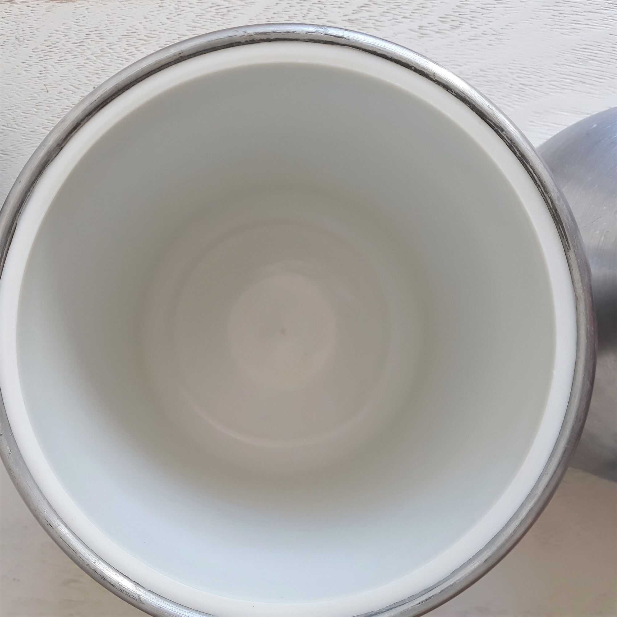 Large ice bucket shape pear  vintage ice pot 1970