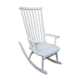Rocking chair en bois blanc