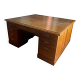 Old double administrative office