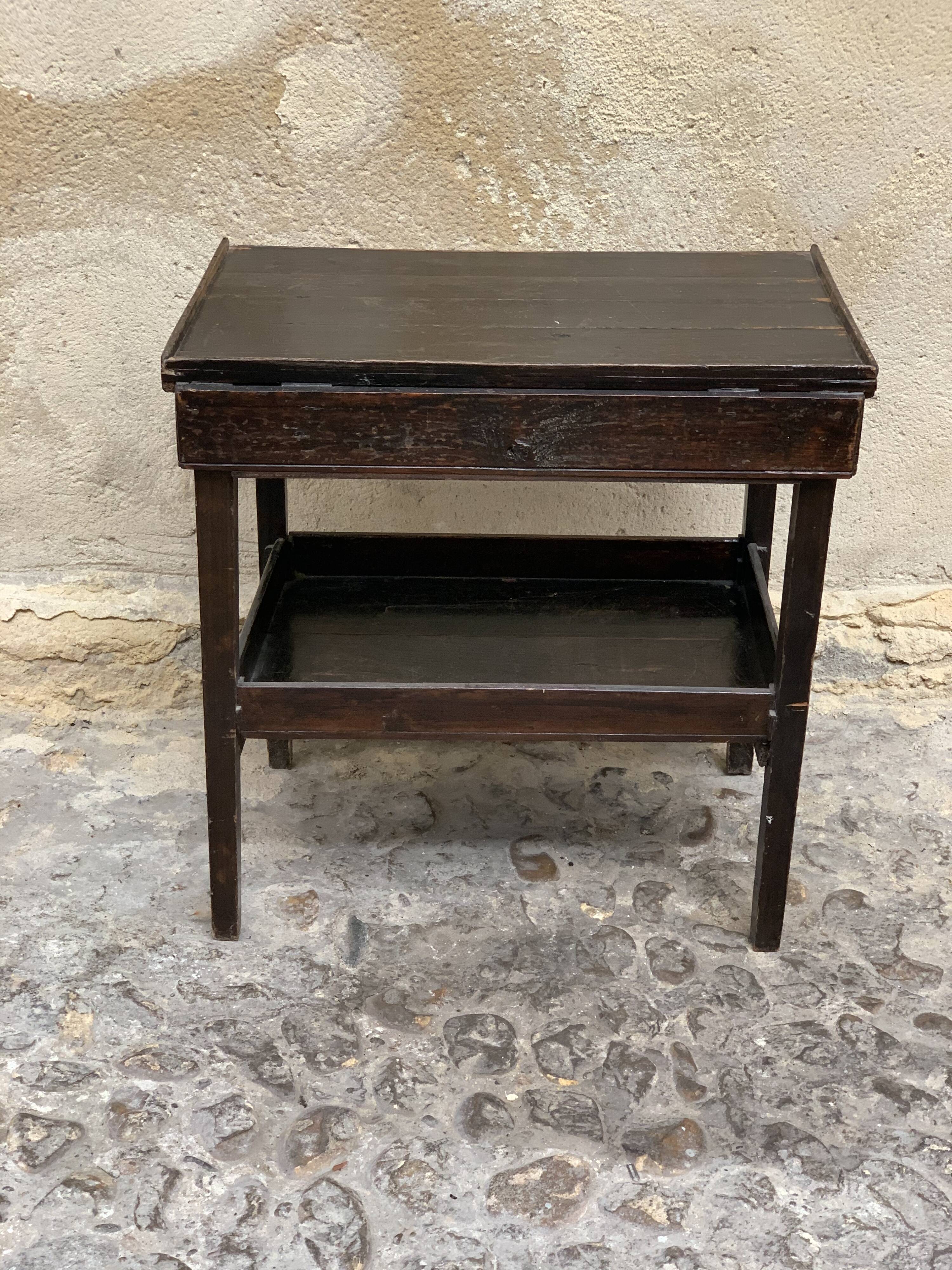 Former seamstress table 1950