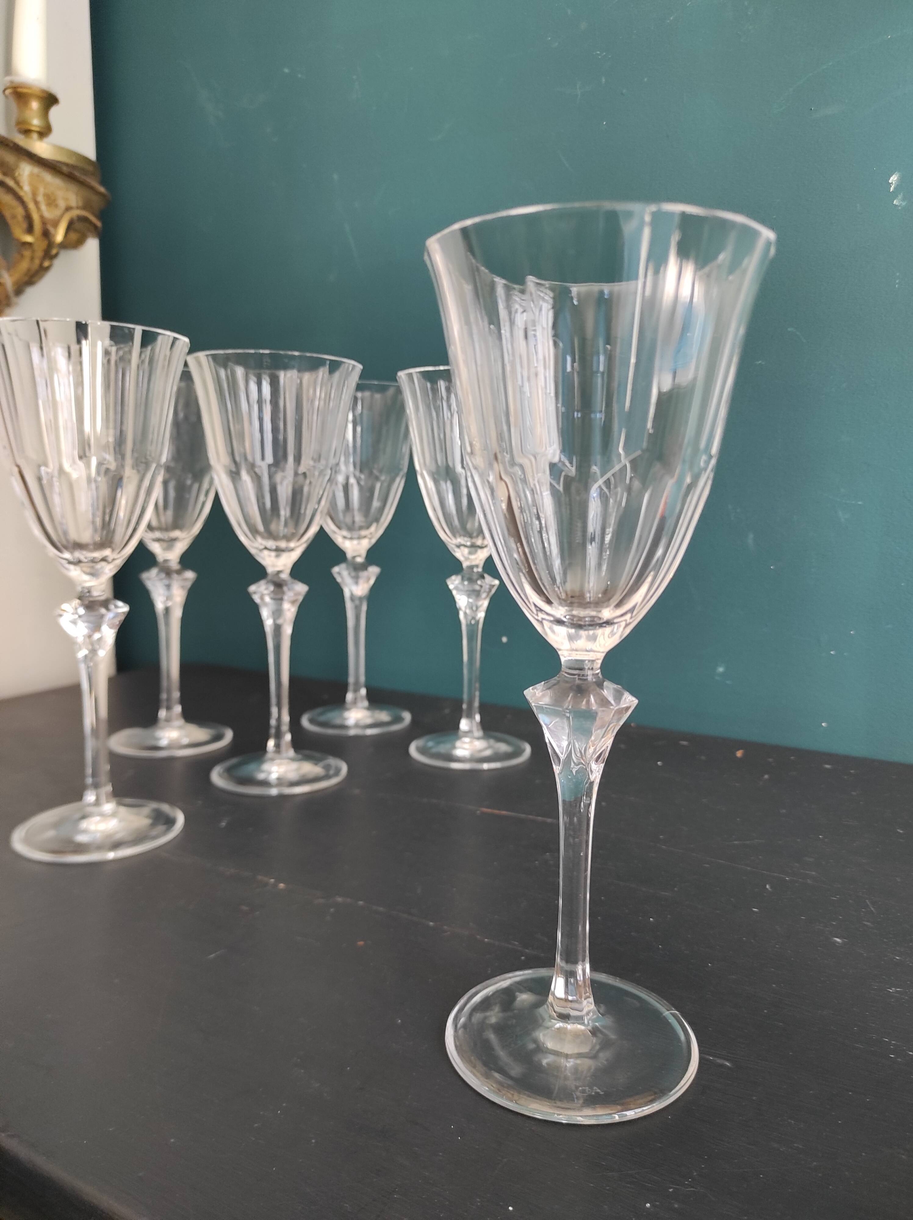 Set of 6 French wine glasses, Cristal D'Arques, mod. Diamantis