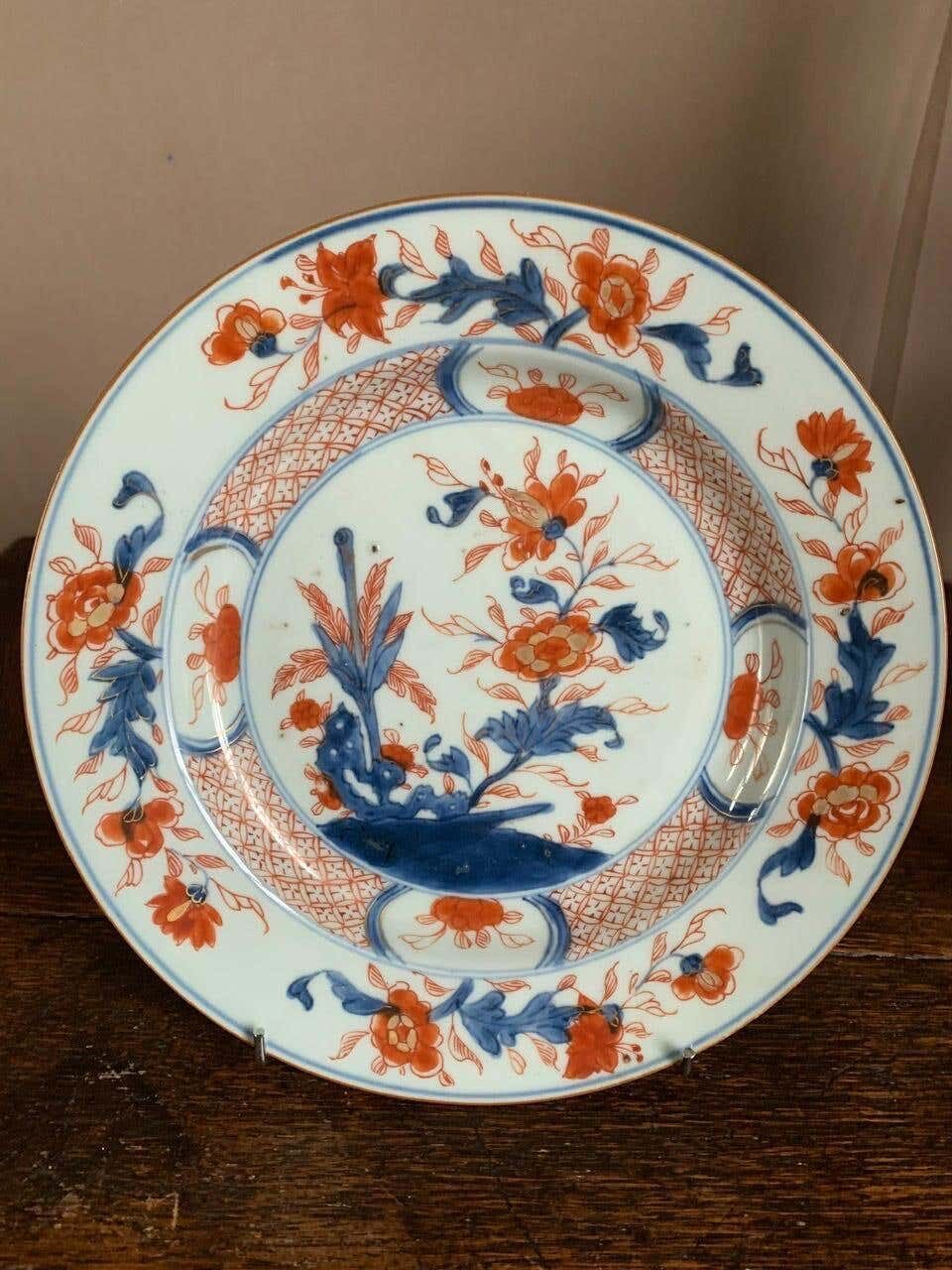 Imari Chinese porcelain plate, 19th century