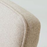 Fauteuil Lounge Beige Tressé Revêtement Bois Couleur Noyer