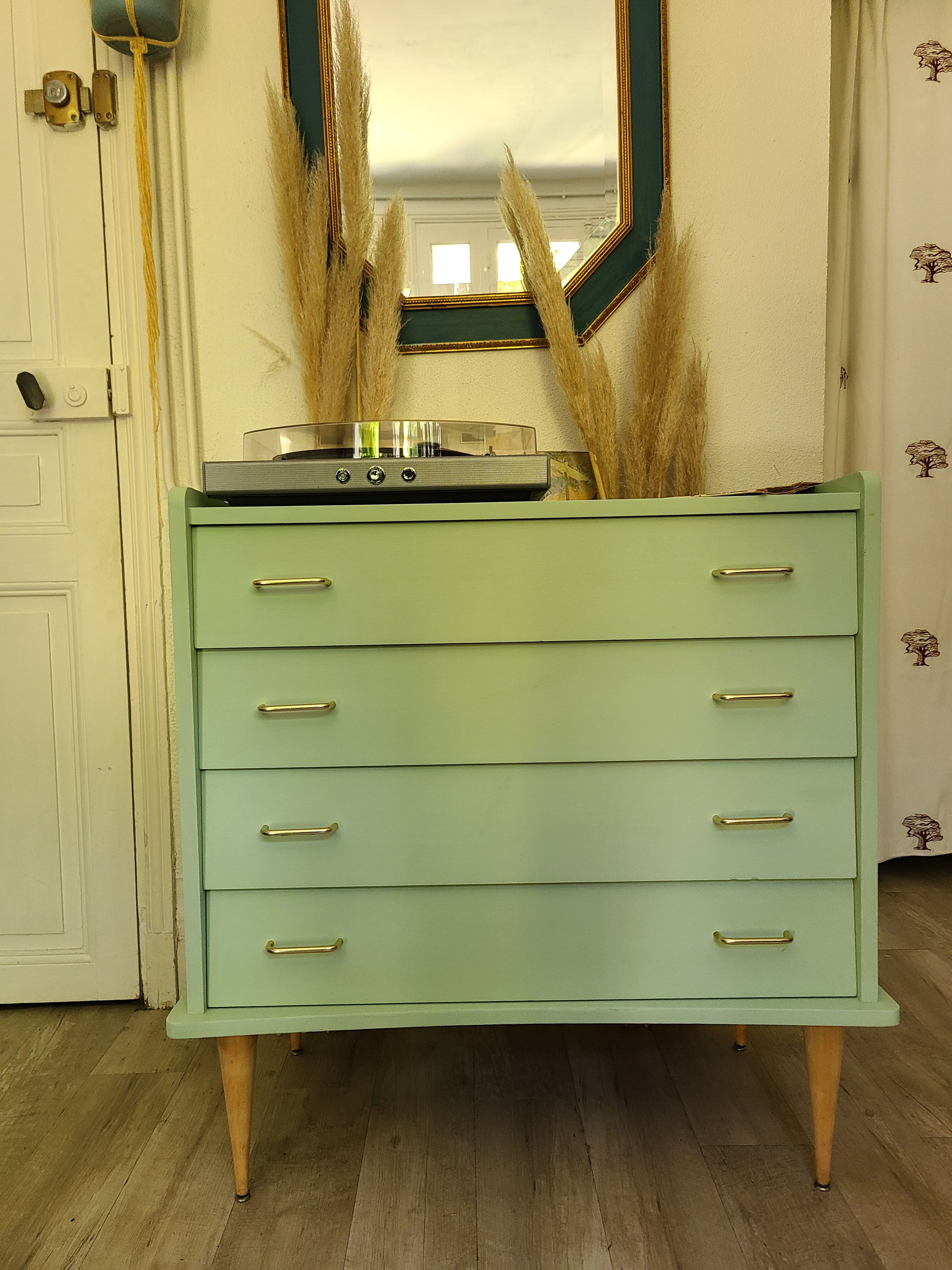Vintage chest of drawers 50