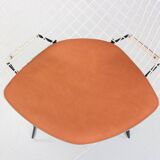 Diamond chair by Harry Bertoia in white & black metal and new leather seati