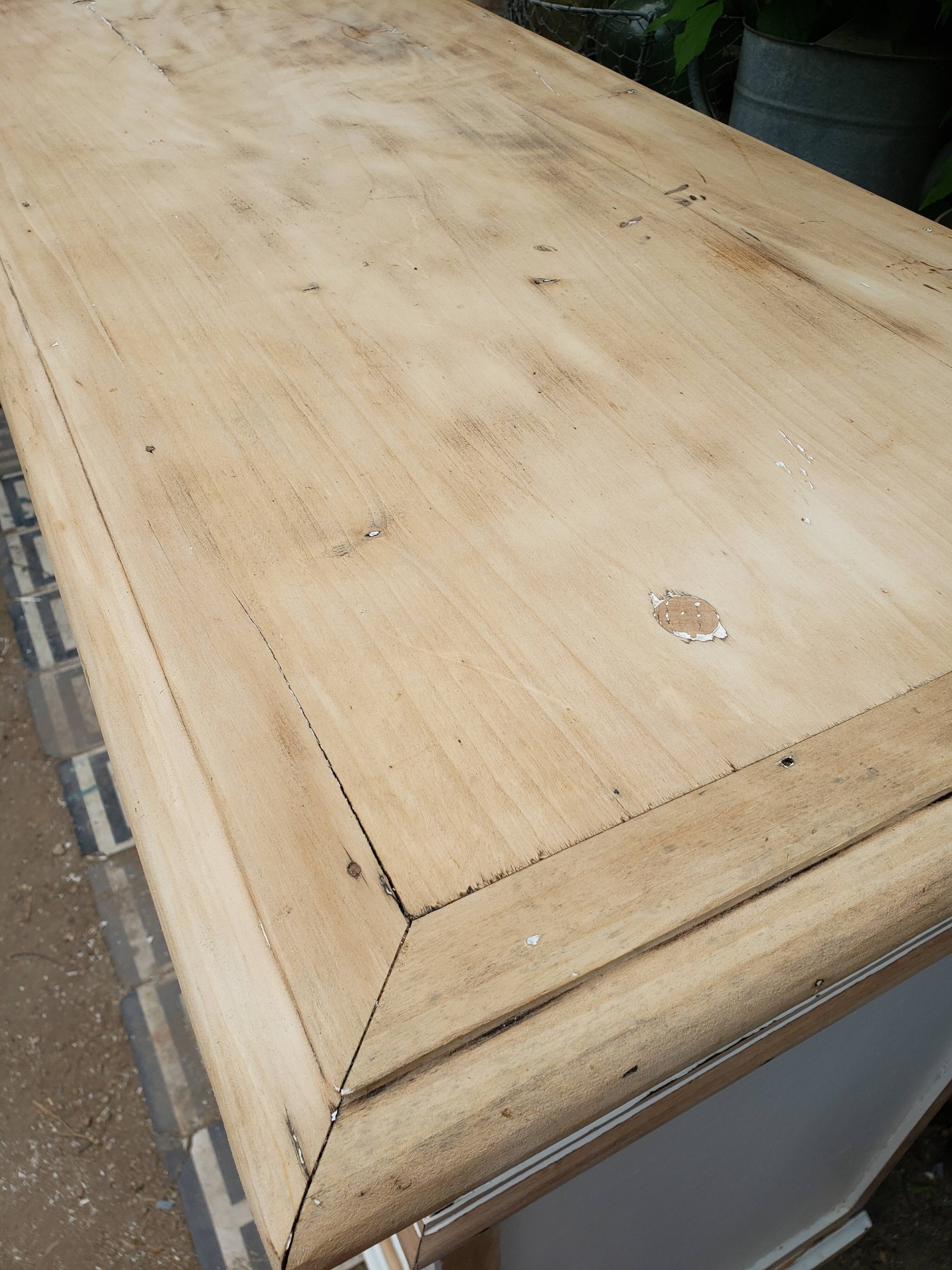 Parisian white buffet and wood Thuileries