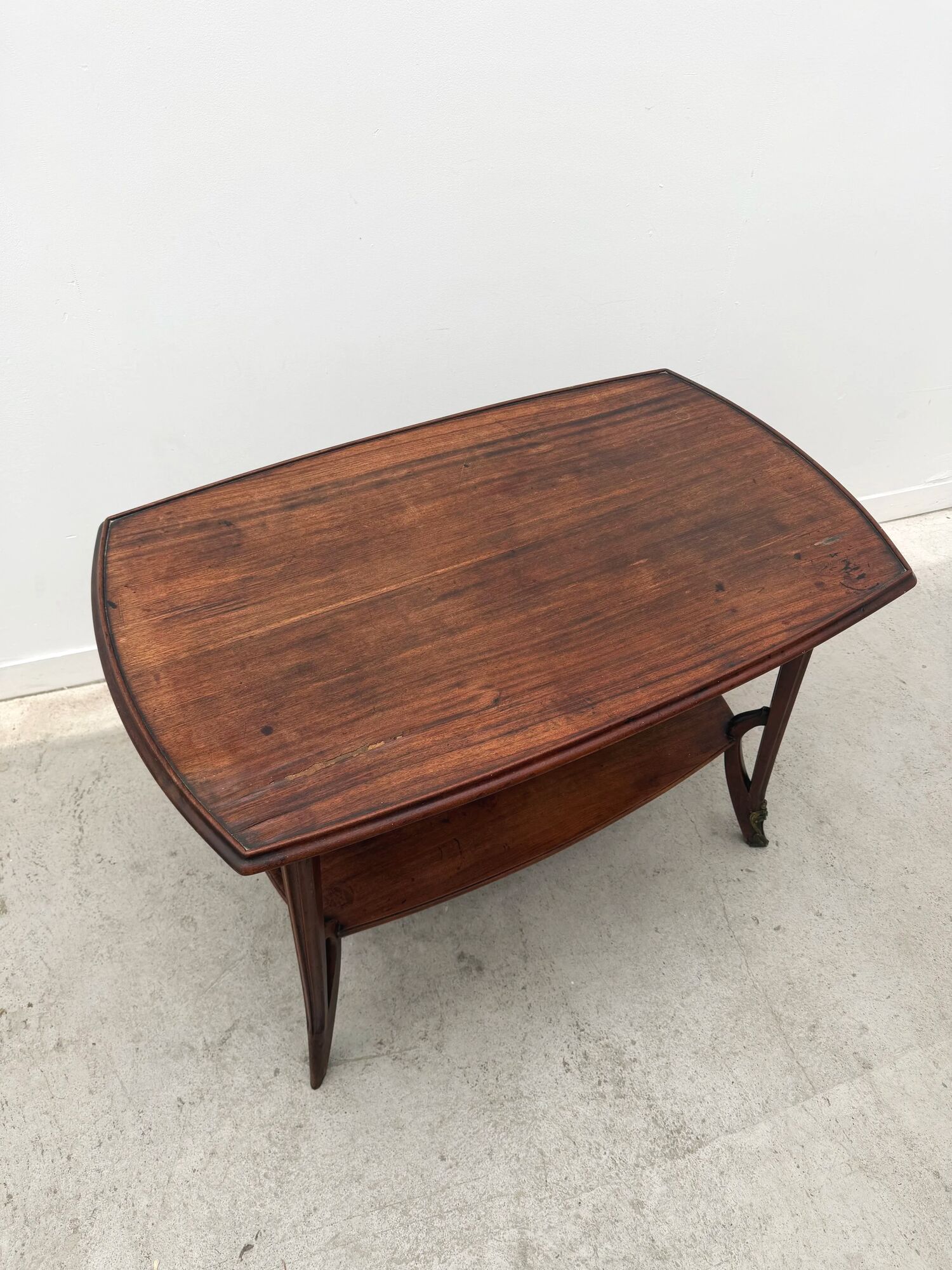 Art Nouveau side table by Louis Majorelle in walnut, France 1900