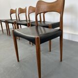 Set of 6 model 71 teak dining chairs by Niels O Møller for JL Møllers 1950s