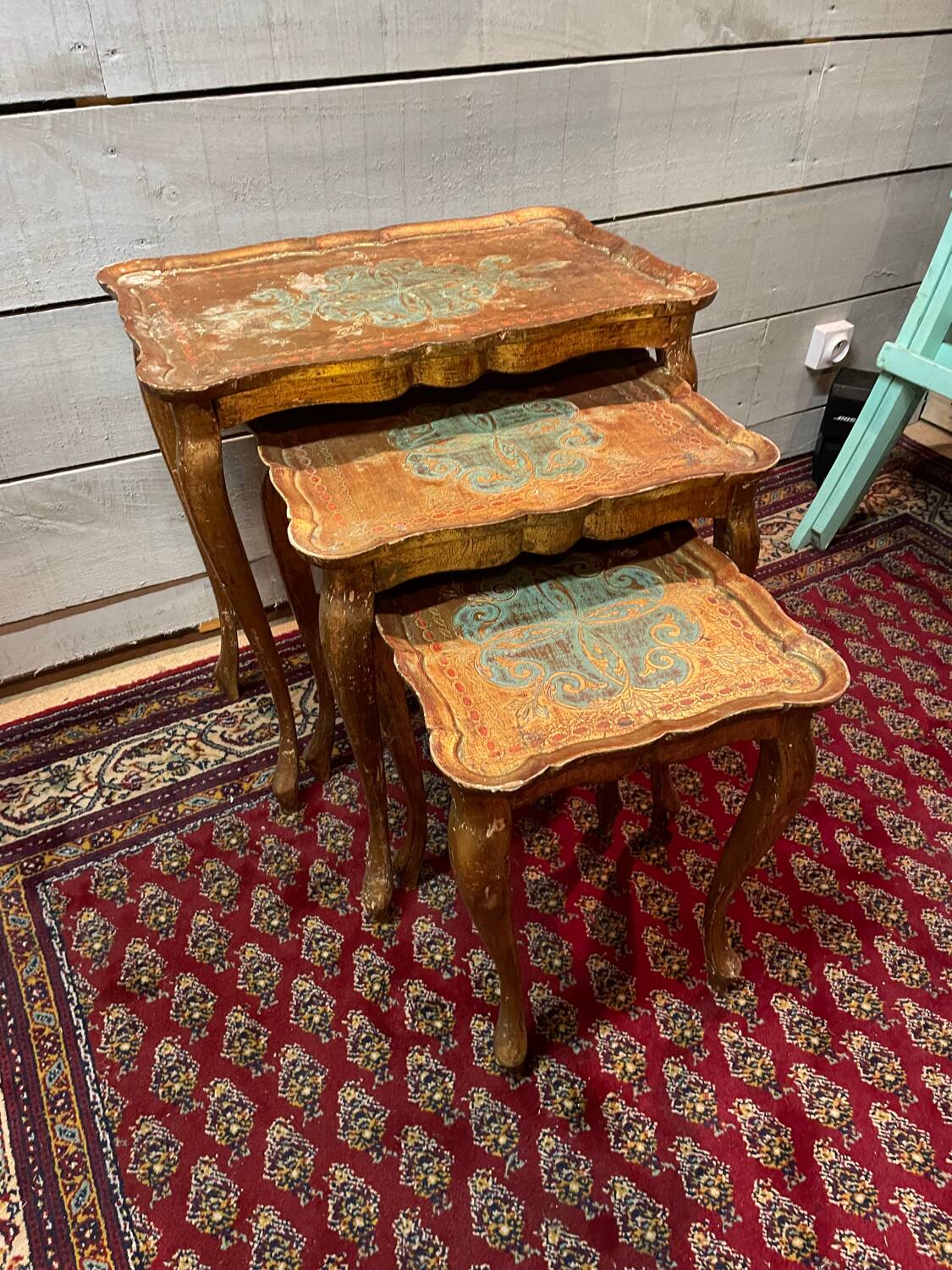 Vintage Italian gilded wood nesting coffee table