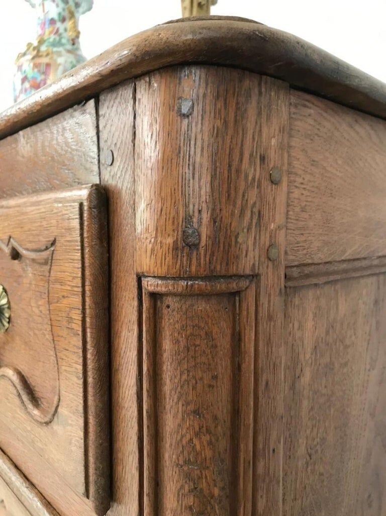 Louis XV chest of drawers in light oak 18th century