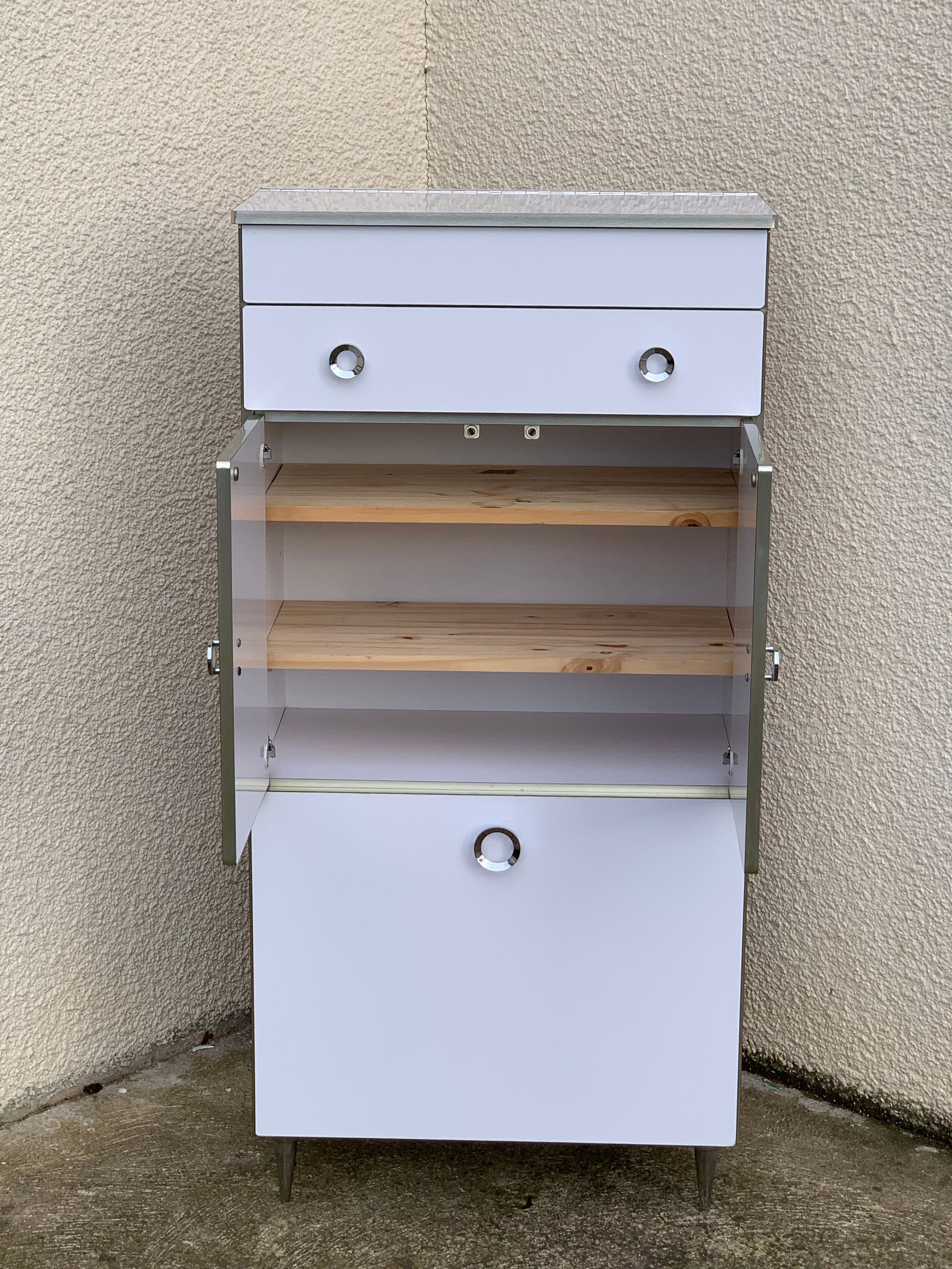 Vintage bathroom furniture Formica 1970