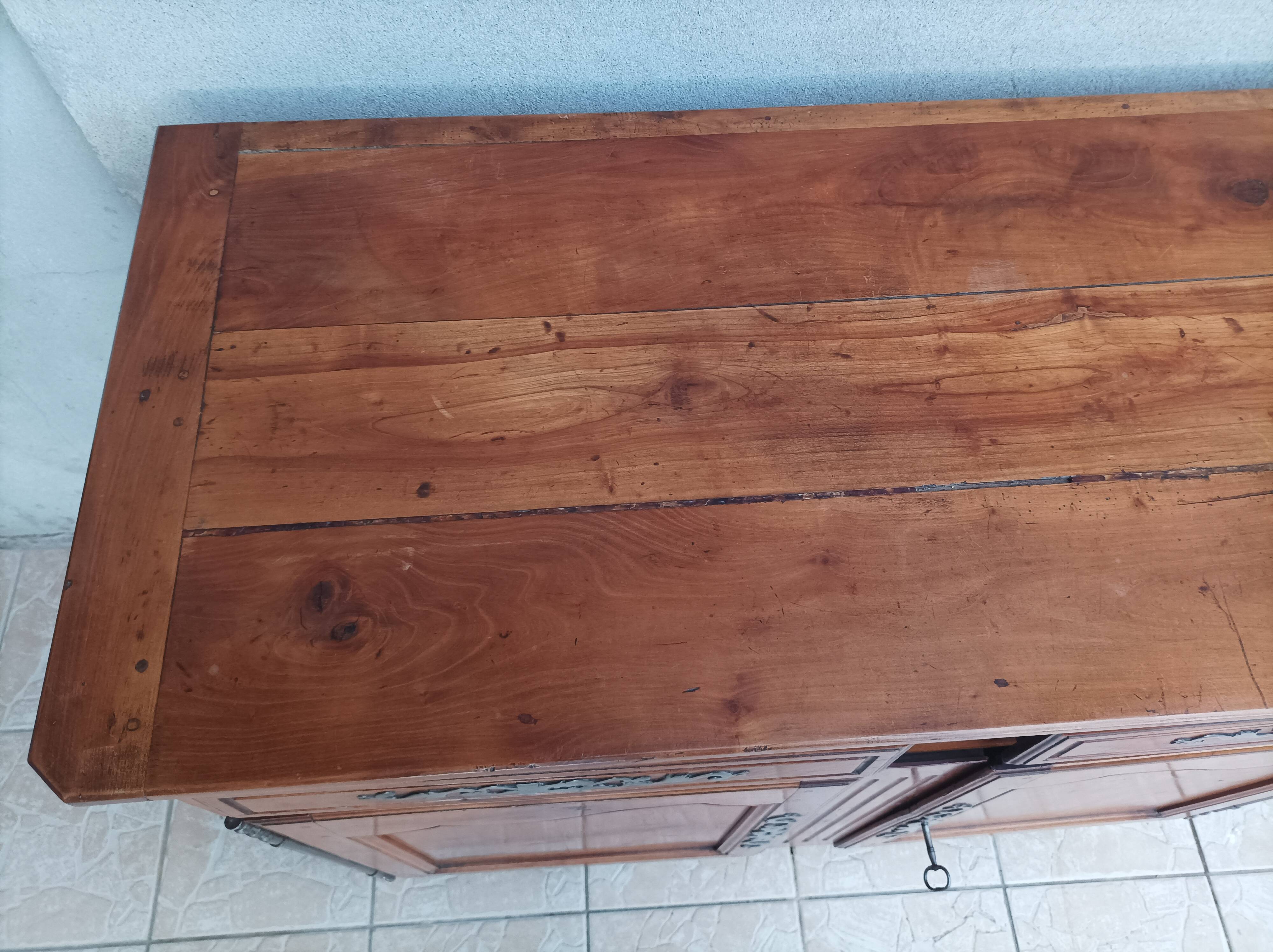 Buffet Louis XV en merisier