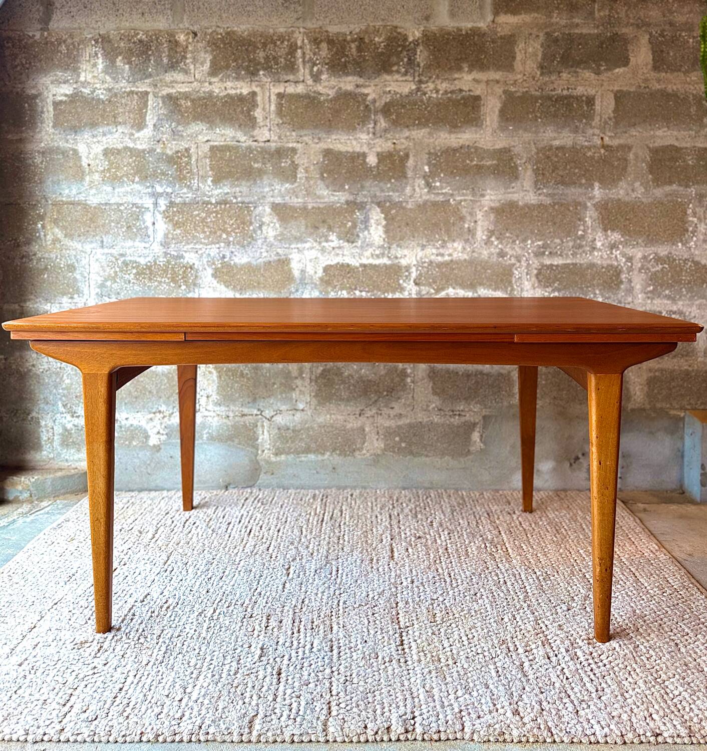 Scandinavian teak table with extensions, 1960s/70s.