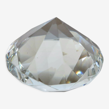 Presse papier en cristal en forme de diamant