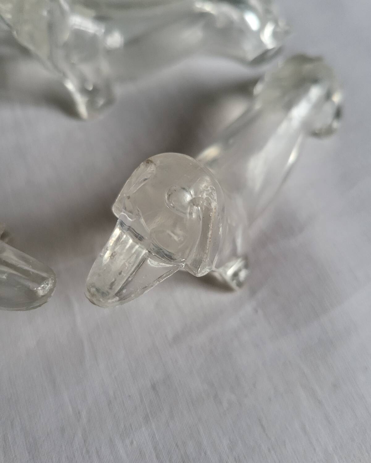 12 Dachshund knife holders in Plexiglass