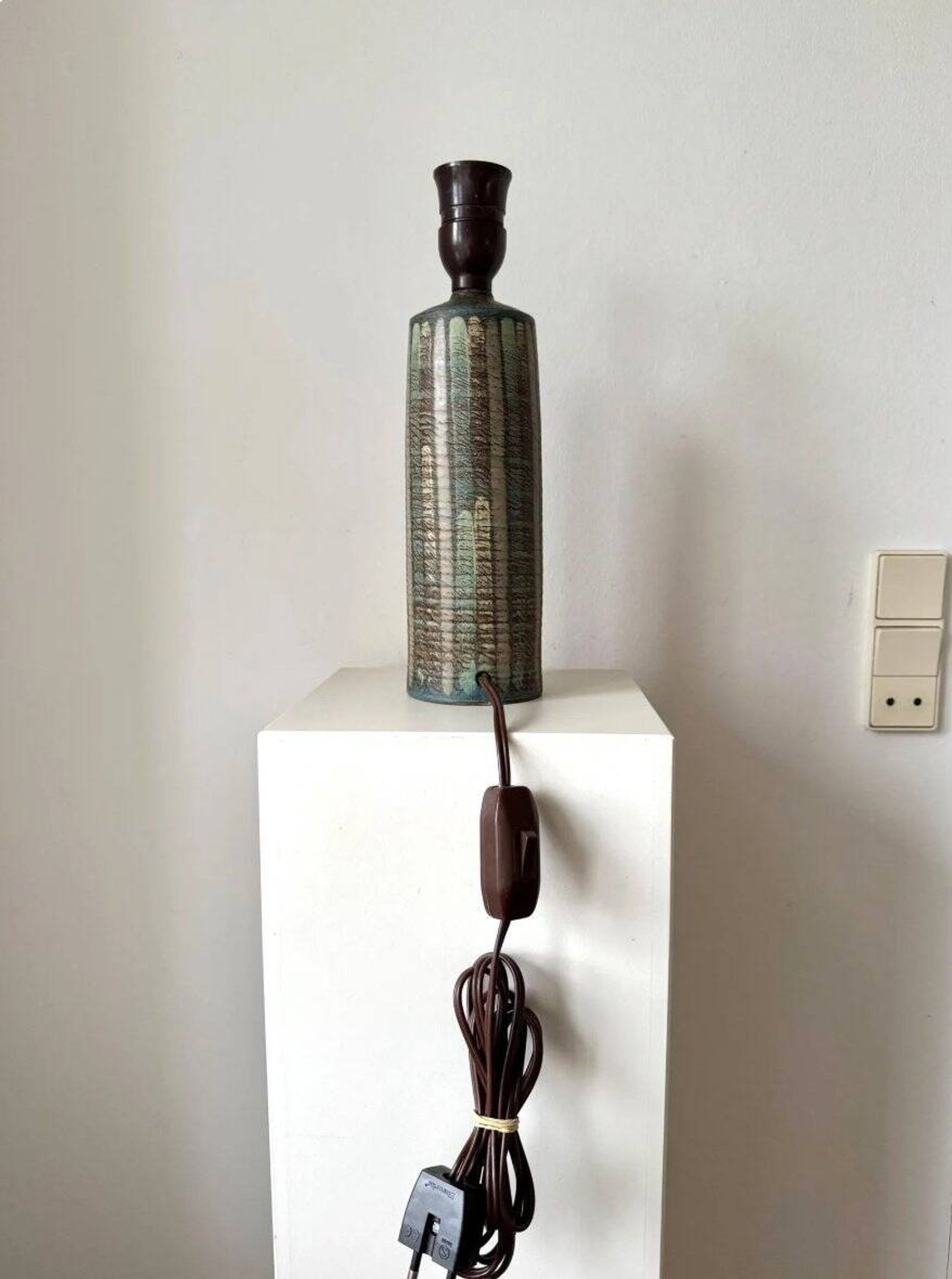 Lampe de table danoise des années 1960 par Kai Klinge.
