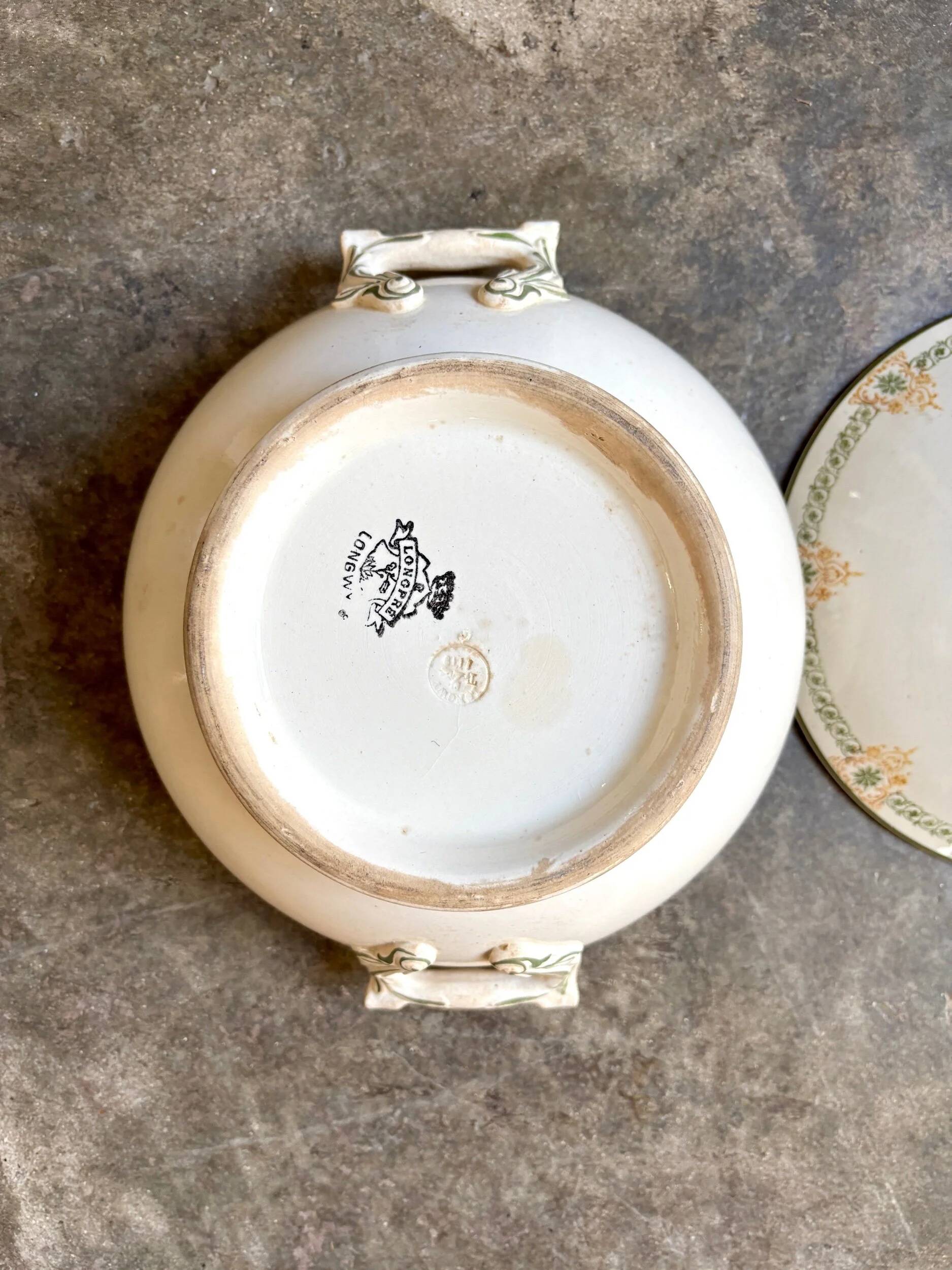 Longwy ironware soup tureen, "Longpré" service