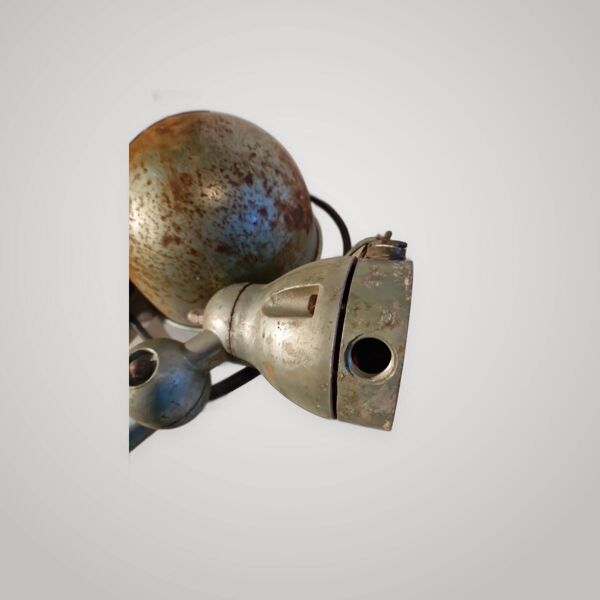 Lampe d’atelier jielde 3 bras..fonctionne