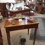 Desk Louis-Philippe in walnut nineteenth century