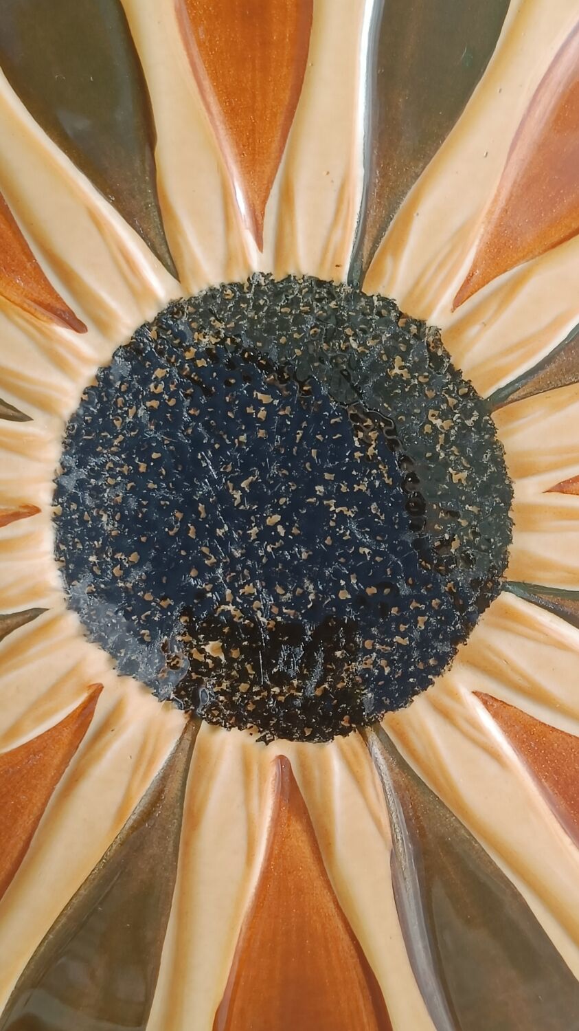 Sunflower bowls from Gien