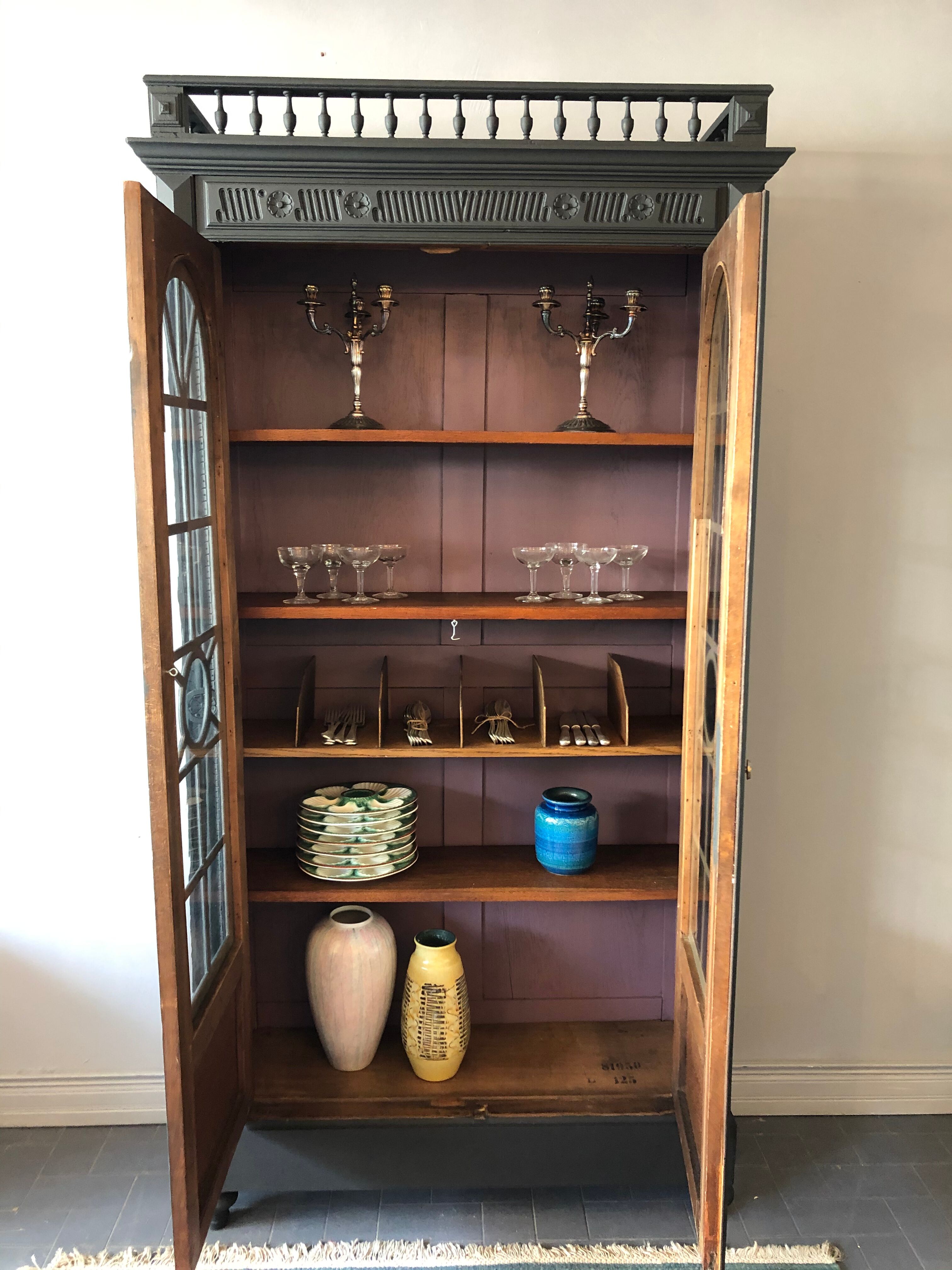 Glass-glazed arcades