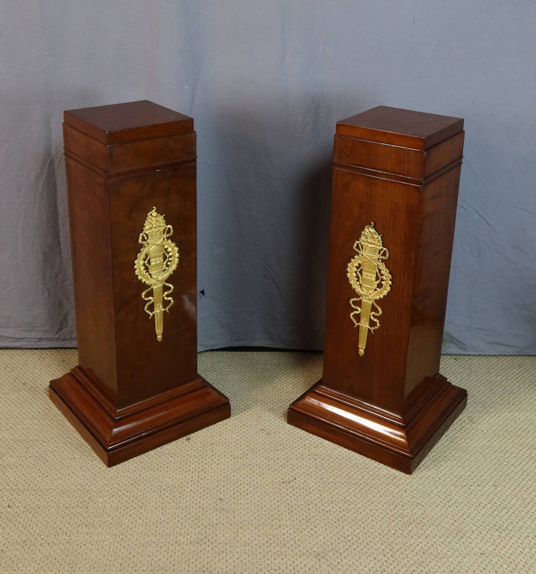 Empire stools