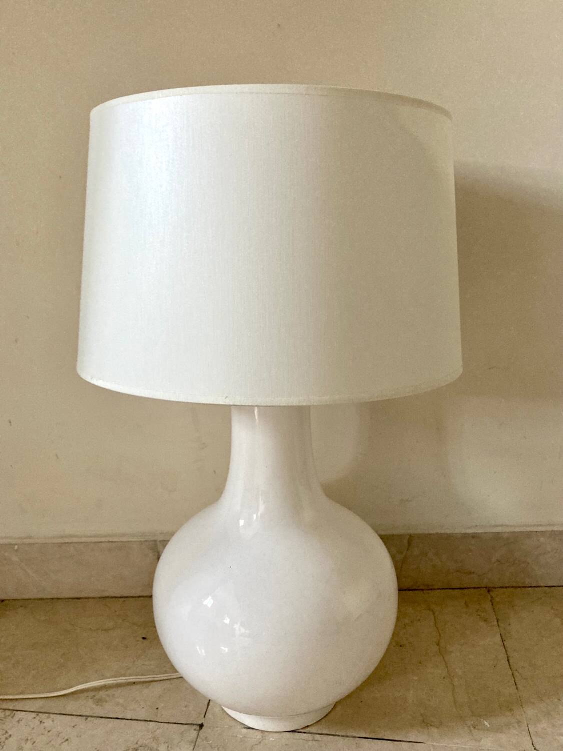 Lampe en céramique blanche, 1970