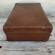 Old suitcase travel ultima brown fiber trunk