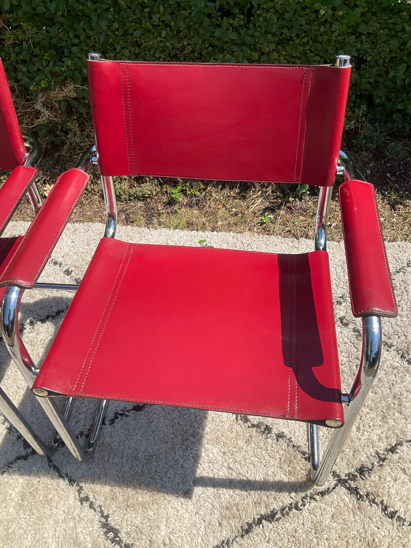 Paire de fauteuils Cantilever style Mart Stam