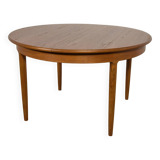 Mid-Century Round Teak Extendable Dining Table, United Knigdom, 1960s