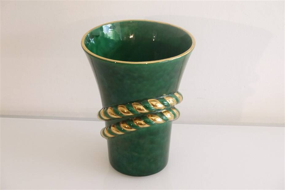 Art Deco vase in St Clement earthenware