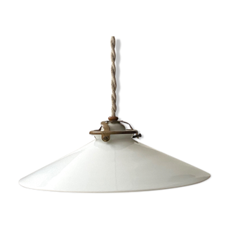 Opaline suspension with porcelain socket