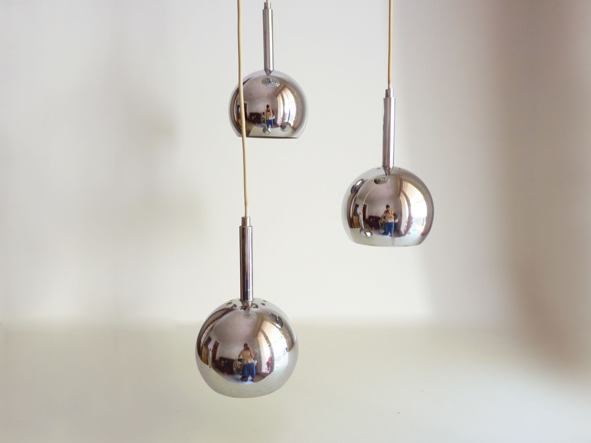 Cascading pendant 3 lamps