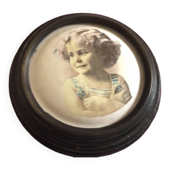 Old child portrait from the 20s