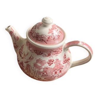 Churchill rose teapot
