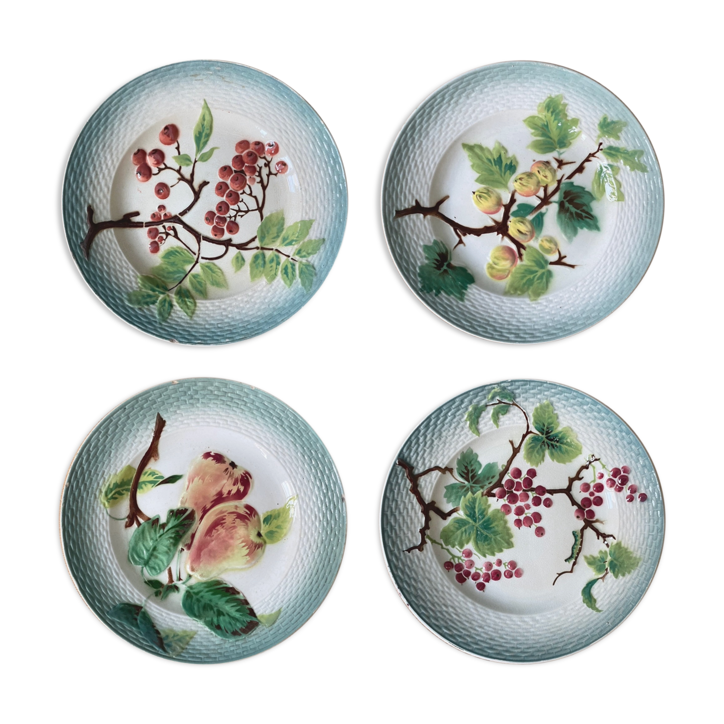 Set of 4 dessert plates in slurry St Amand Hamage