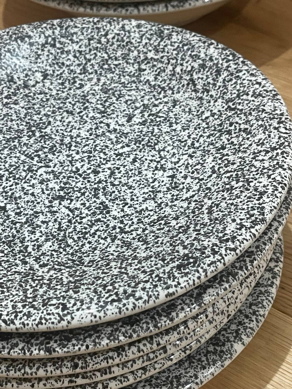 Flat and deep plates