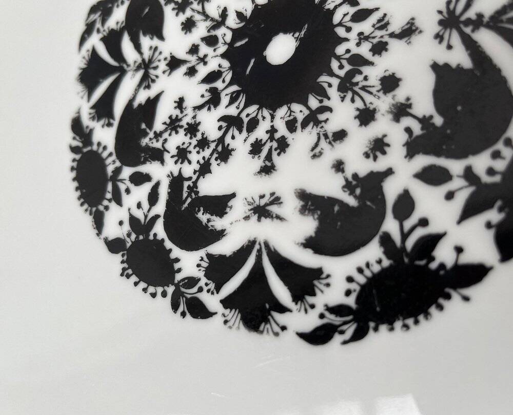 Plate from the postmodern Hilton series by Rosenthal, 1980s.