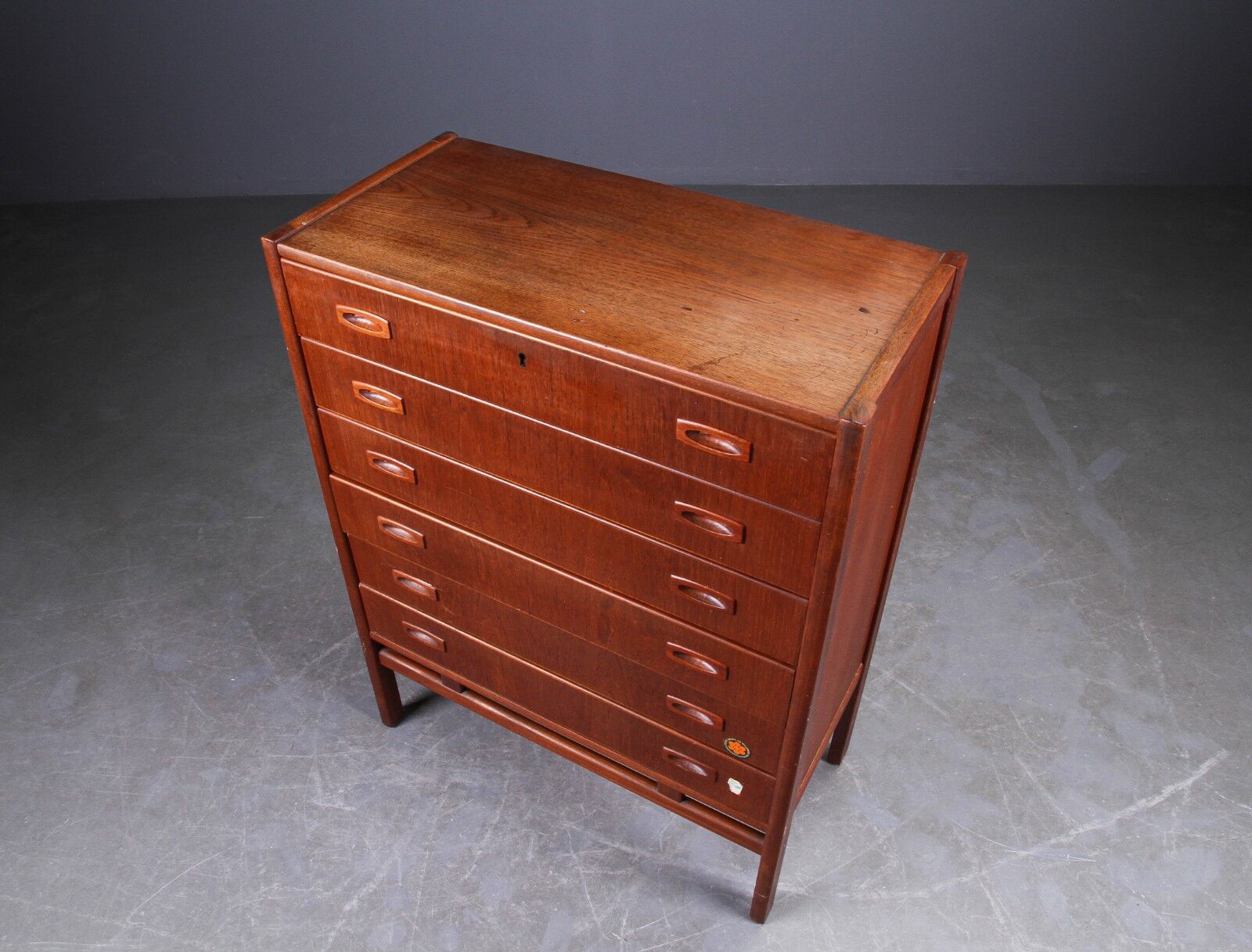 Commode en teck 6 tirroirs