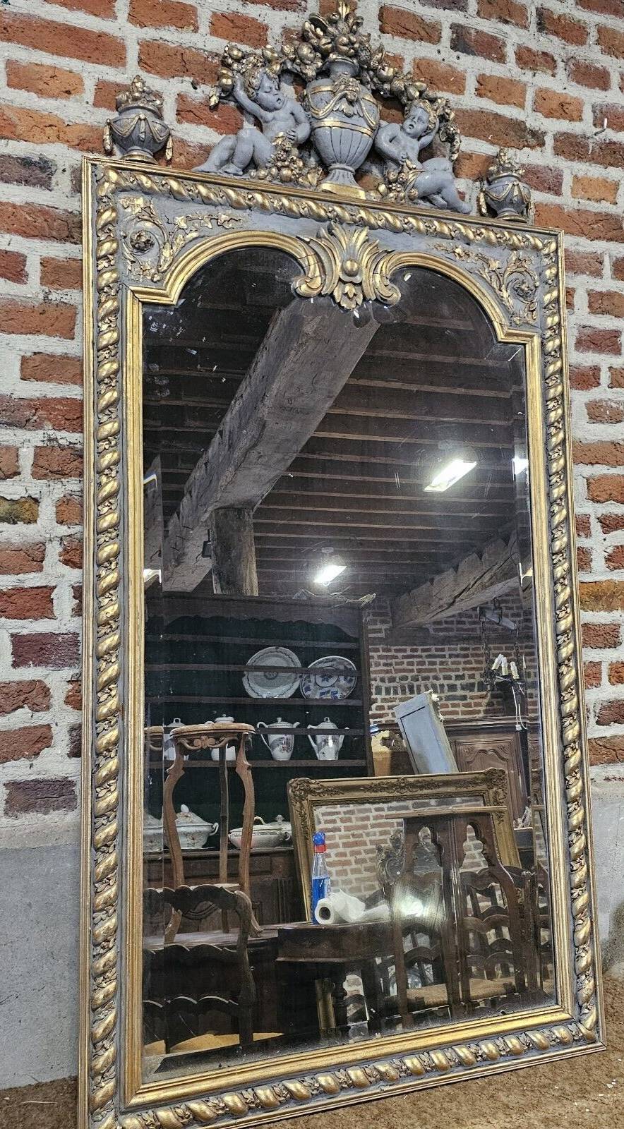 mirror in gray and gold patinated wood with loves