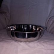 Stainless steel salad bowl